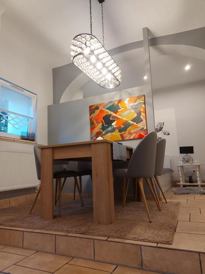 Apartament Przy Ratuszu Boguszów-Gorce المظهر الخارجي الصورة